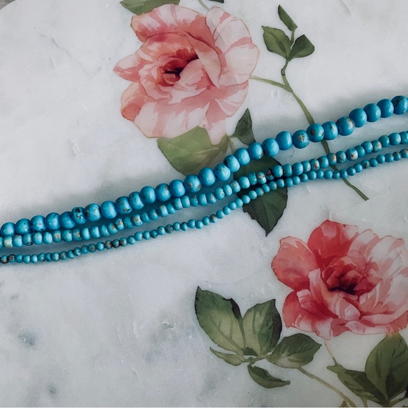 TURQUOISE TRIPLE STRAND NECKLACE - Picture 10 of 14